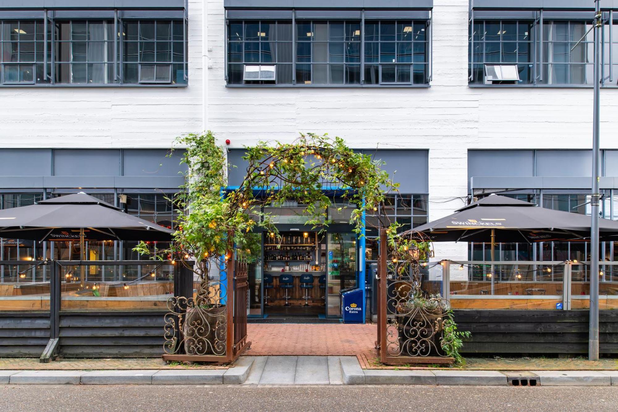 Stayokay Hostel Eindhoven - Blue Collar Exterior photo