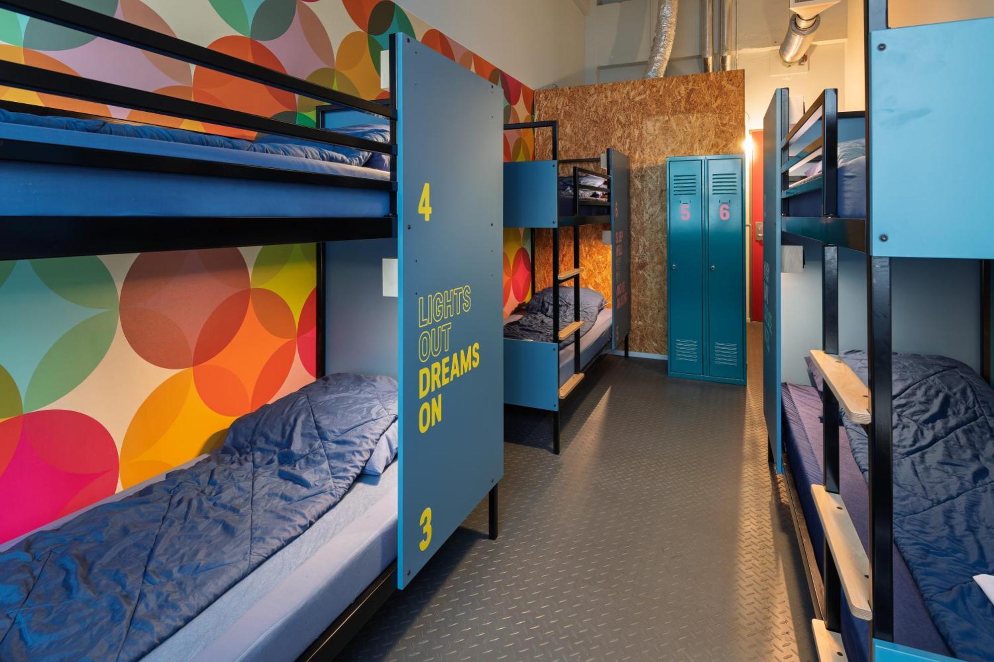 Stayokay Hostel Eindhoven - Blue Collar Exterior photo